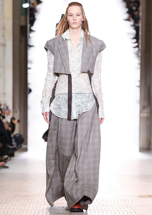 IMM - ISABEL MONSEES - Runways